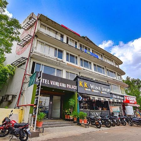 Hotel Vandana Palace Кота Экстерьер фото