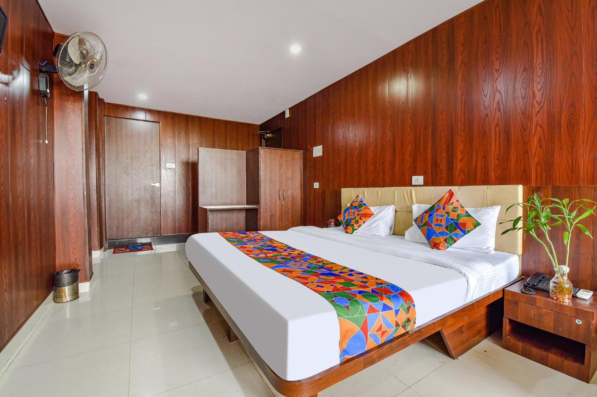 Hotel Vandana Palace Кота Экстерьер фото