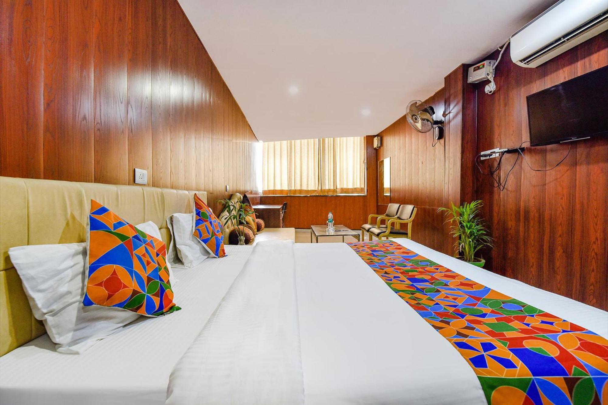 Hotel Vandana Palace Кота Экстерьер фото
