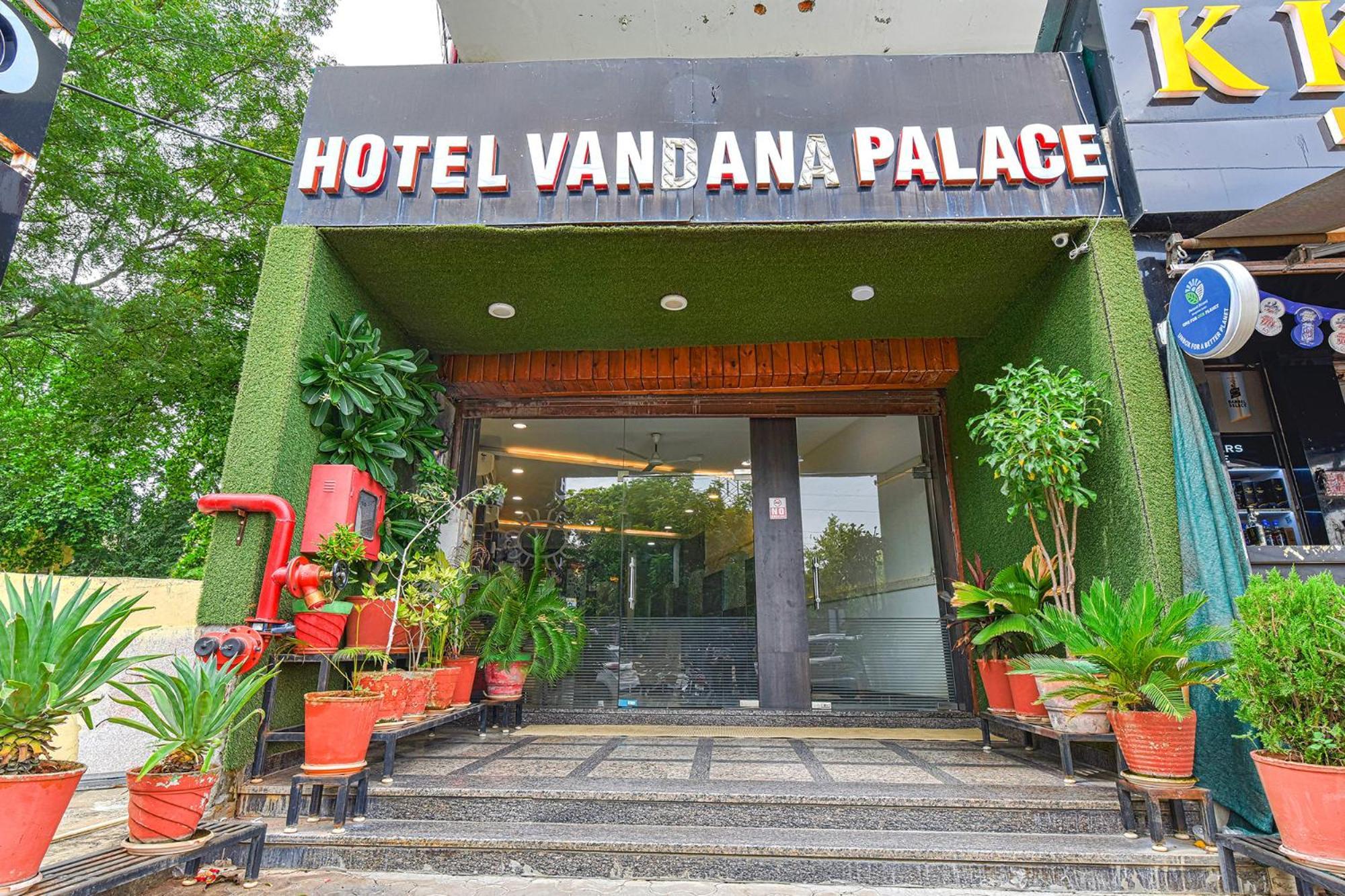 Hotel Vandana Palace Кота Экстерьер фото